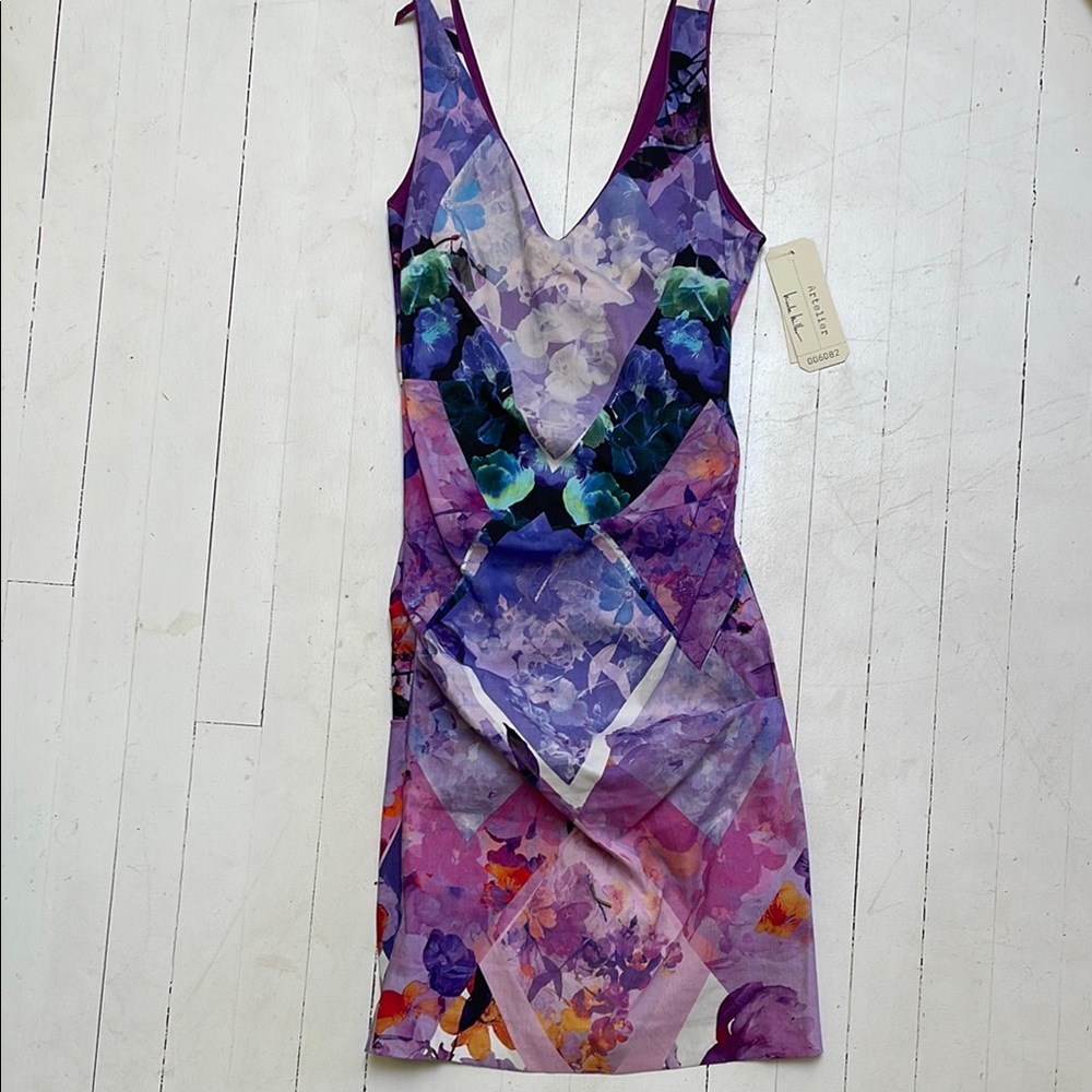 Gorgeous New Nicole Miller Elegant Designer Dress - Purple and Pink